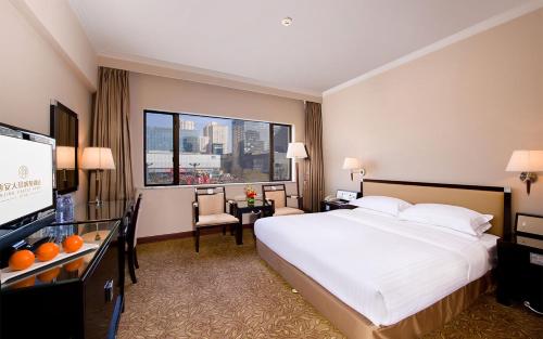 room detail thumbnail 1