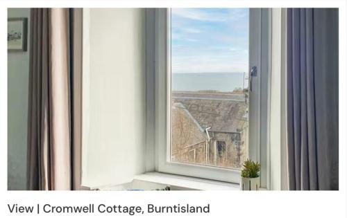 Burntisland - Stay4 - SeaSide - Sea Views in Бернтісленд