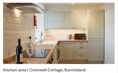 кухня, Burntisland - Stay4 - SeaSide - Sea Views in Бернтісленд