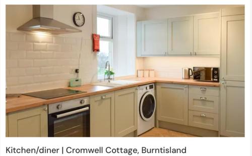 кухня, Burntisland - Stay4 - SeaSide - Sea Views in Бернтісленд