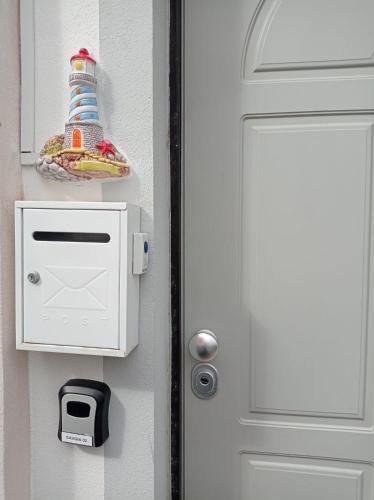  Savoia 32 in Calasetta