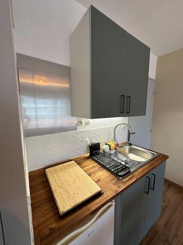 Appart cosy, balcon, parking in Octeville