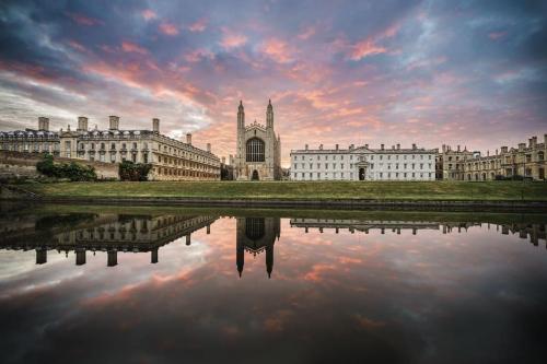 Unique glamping experience near Ely & Cambridge in سوتون