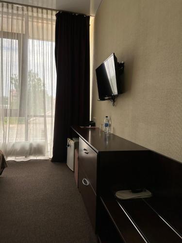 Hotel Atmosphere - image 14