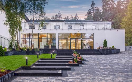. Hotel Przystań Przy Lesie