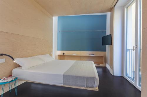 Fiveplace Design Suites & Apartments Room Type - Junior Suite
