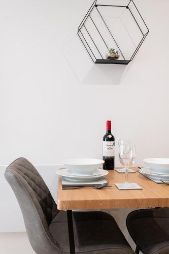 Stunning City Centre Water VIews 2 Bed 2 Bath FREE PARKING, Leeds (Foto 7)
