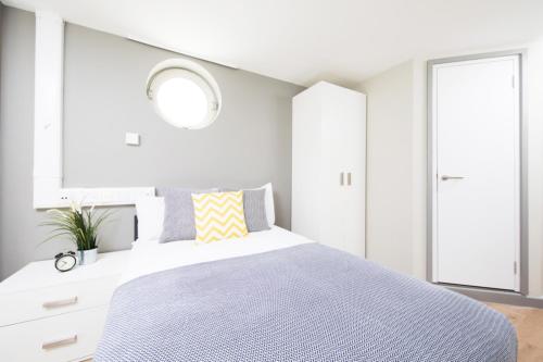 Student Only, Ensuite Room in a Apartment at London, Londyn (zdjęcie 7)