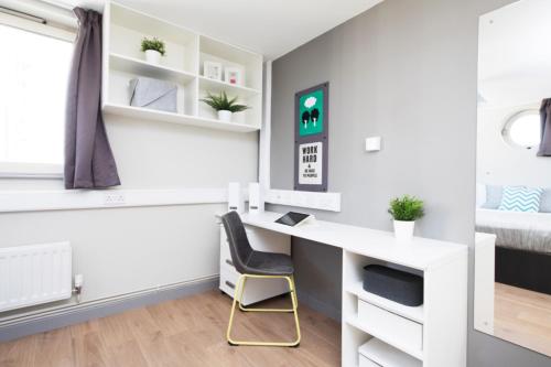 Student Only, Ensuite Room in a Apartment at London, Londyn (zdjęcie 9)
