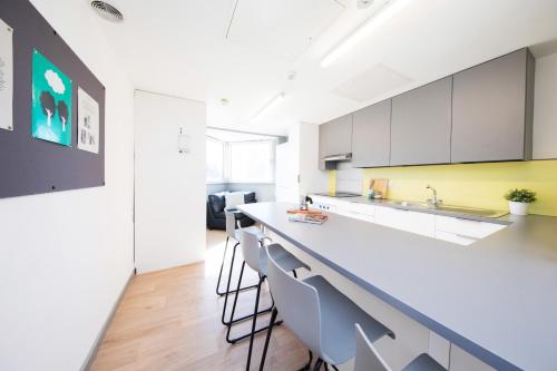 Student Only, Ensuite Room in a Apartment at London, Londyn (zdjęcie 10)