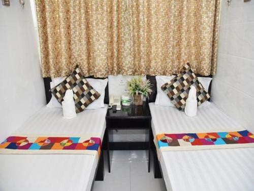 Rhine Guest House - Photo 3