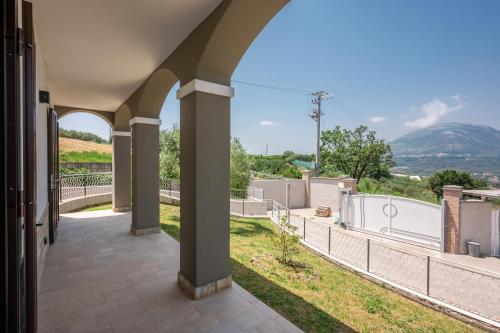 Зовнішній вигляд готелю, Villa Serandra Luxury in Джиффоні-Валле-П'яна