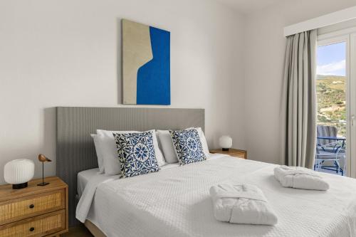 Paradise Art Hotel by Mr and Mrs White, Andros (photo 10)