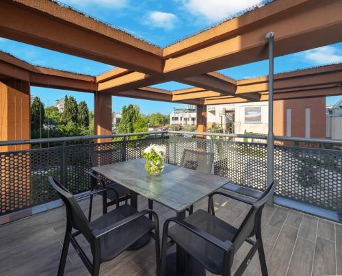 View, MAYAR RESIDENCE HOTEL in Bayrampasa