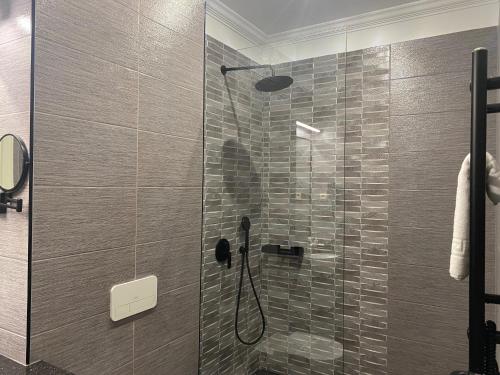 Borostyán Med-Hotel (Borostyan Med-Hotel) in นีราดอนี