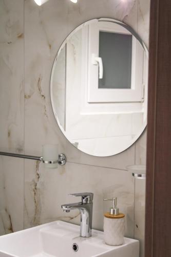 Pythagoras apartment Pythagoras apartment