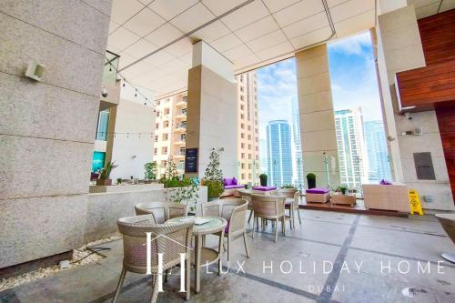 LUX The Bonnington JLT Suite - image 3