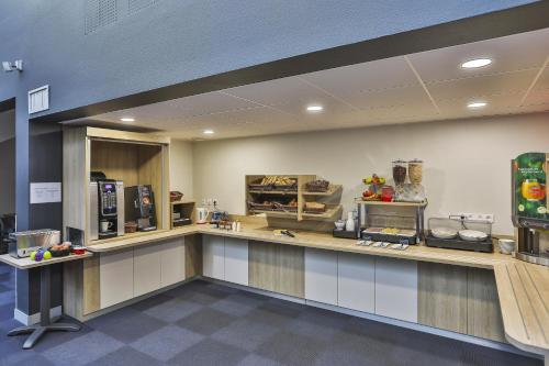 Ételek és italok, ACE Hotel Vendee Saint Hermine in Sainte Hermine