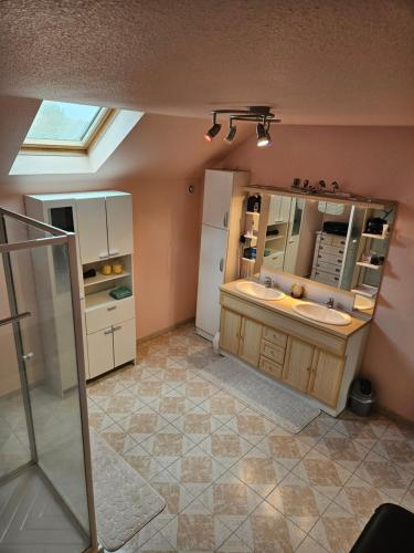 LA MEUTE in Mars Sur Allier