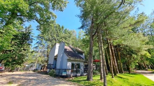 The Chalet at Warren Dunes in Sawyer, USA