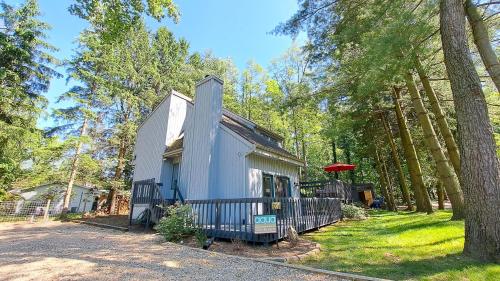 The Chalet at Warren Dunes in Sawyer, USA
