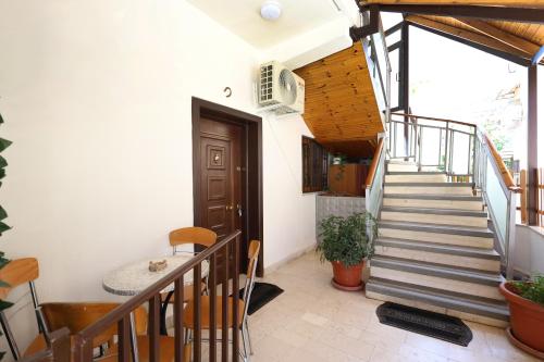 Apartment image 9