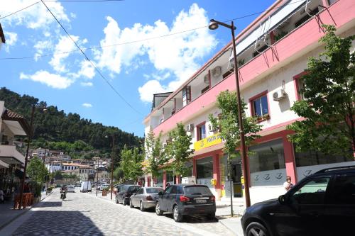 Magda Studio 2 in Berat Centre - image 4