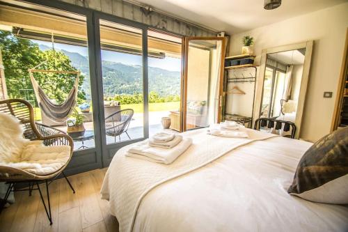 Stylish place-Amazing Views-3 main lifts, Apt design- vue splendide-3 Telecabines - Location saisonnière - Samoëns