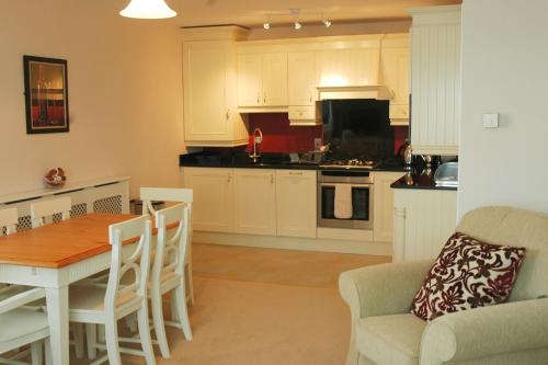 Kitchen, Moyvalley Hotel & Golf Resort in Moyvally