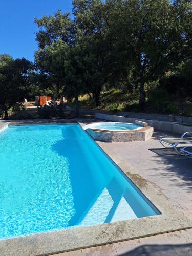 San Quilico - Maison climatisée piscine vue mer