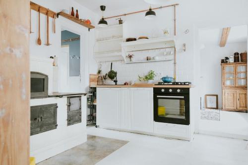 . Stara Chata na Myszkowskim