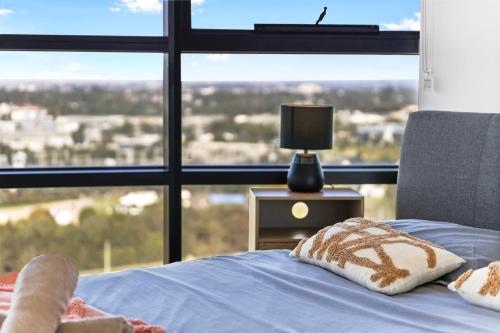 Fabulous view apartment in Sydney Olympic Park - image 3