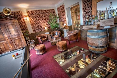 Hotel Le Rocher Blanc - image 2