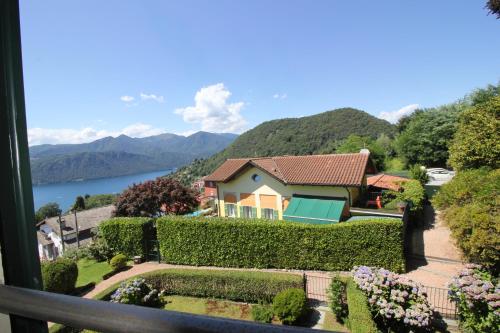 Kilátás, Bellavista in palazzo storico e deliziosa vista lago! in Miasino