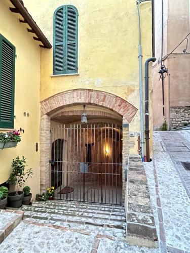 Casa Montebello Trevi centro in تريفى