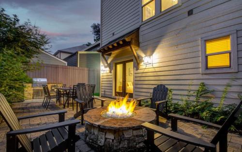 Southern Charm Meets Easy Convenience 5 mins to DT in Houston, USA