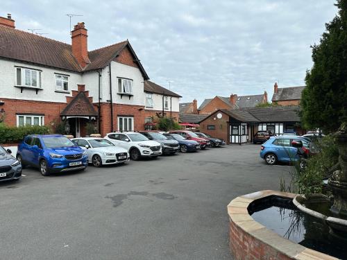 Chester Court Hotel - image 13