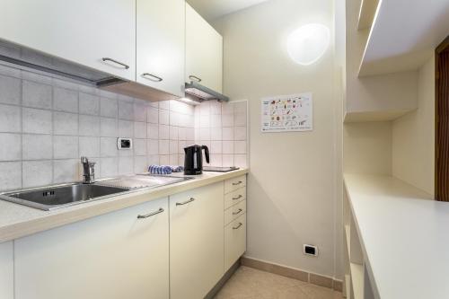 Standard Apartment (3 Adults)