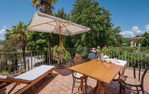 Cozy Home In Rieti With Kitchen