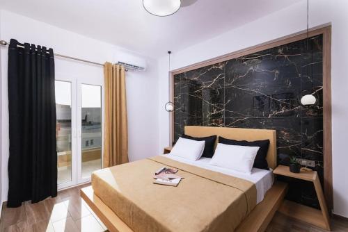 Green Apartment in the Hill in Moires