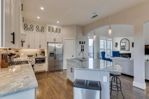 Texan Sunny Oasis 5 BED Private Pool Hot tub Texan Sunny Oasis 5 BED Private Pool Hot tub