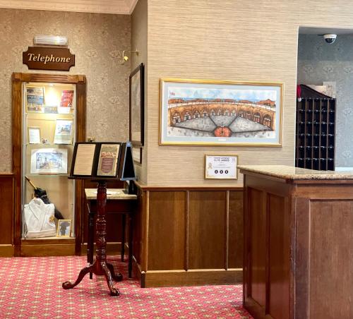 Langham Hotel Eastbourne - image 6