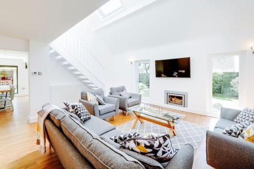 Country Chalet New Forest in Tiptoe
