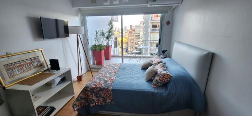 Encantador Estudio en Nunez con Balcón Luminoso