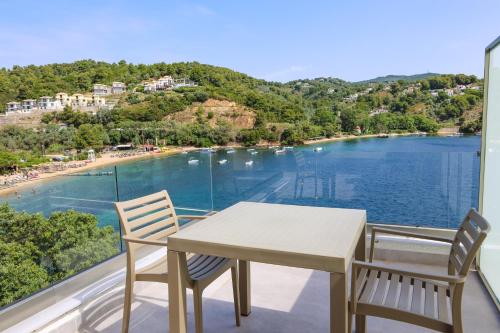 Cape Kanapitsa Hotel & Suites - Photo 5 in Skiathos Island, Greece