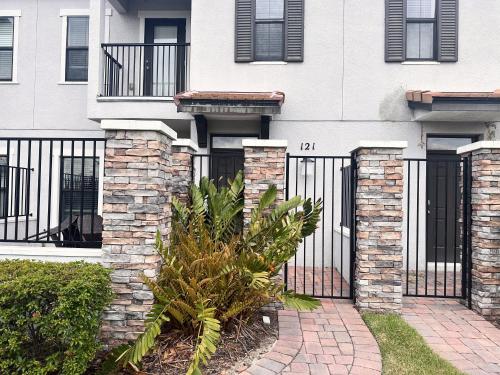 Balmoral Resort-121KB townhouse in Haines City, USA