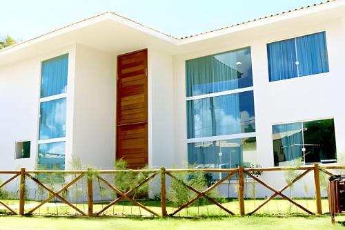 . House 6 Suites 80 Meters from the Beach in Guarajuba