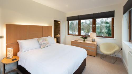 Windermere Lake View Townhouse At Windermere Marina Village, Cumbria