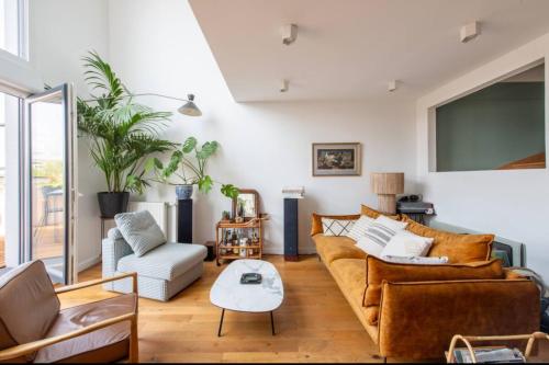 Beautiful duplex apartment with large terrace - Location saisonnière - Saint-Ouen-sur-Seine