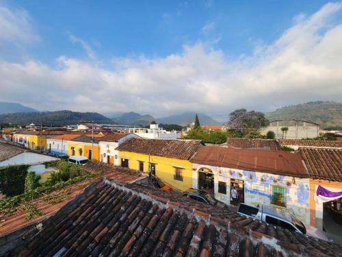 Apartamento Las Rosas, cómodo y centrico, Antigua Guatemala (Foto 4)
